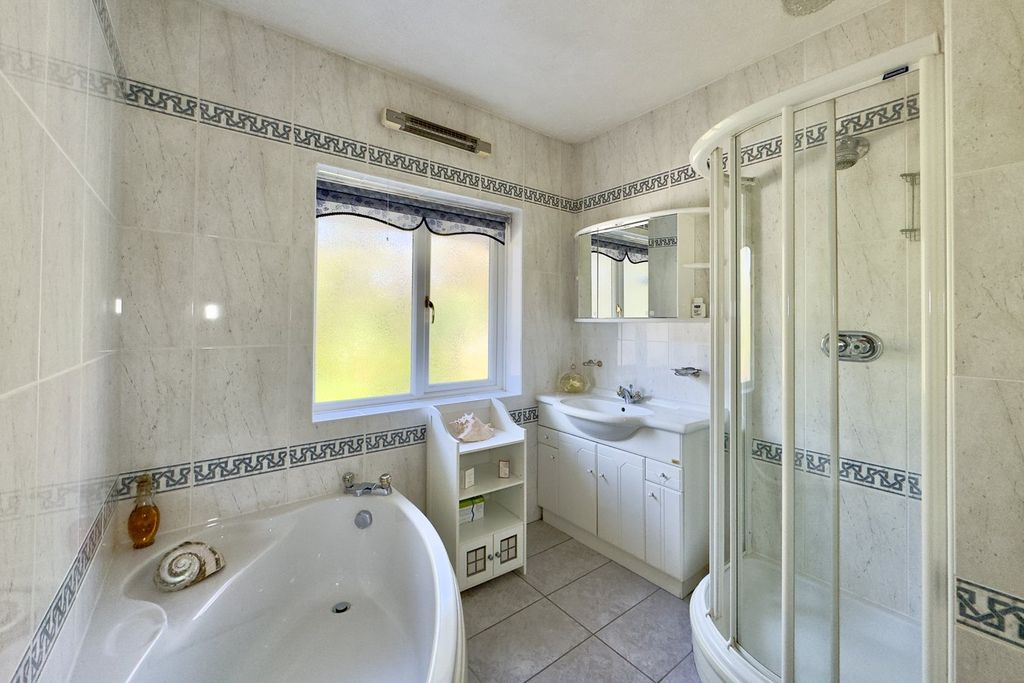 Additional image 17 of 5 bed detached house for saleElgin Road, Talbot Woods, Bournemouth BH4