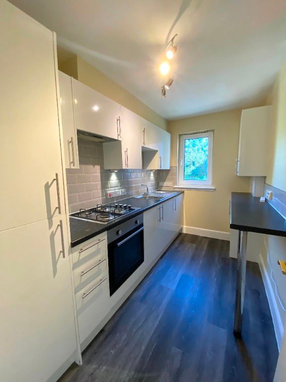 Property photo 3 of 9 Photo 3