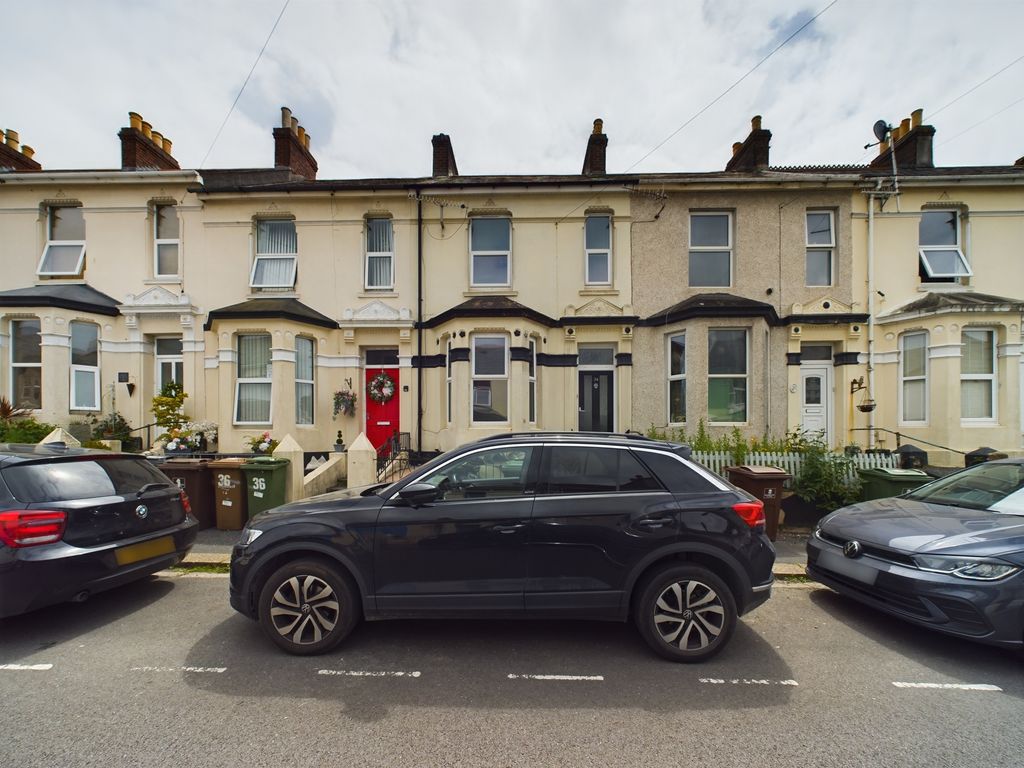 Property photo 1 of 20 Cam02089G0-Pr0258-Still016