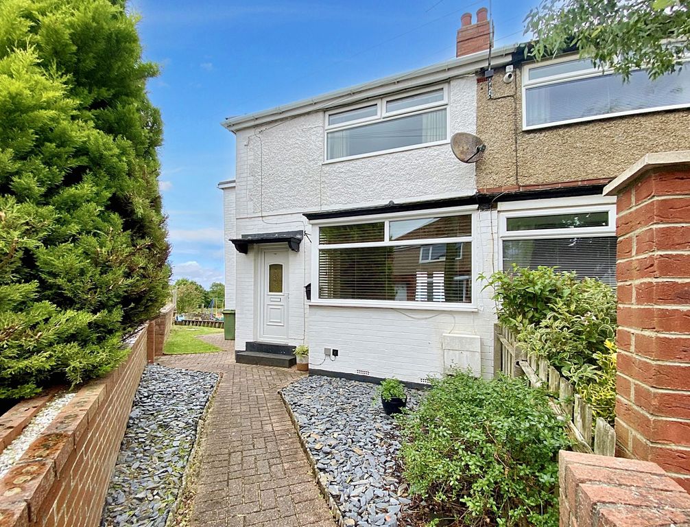 Property photo 1 of 28