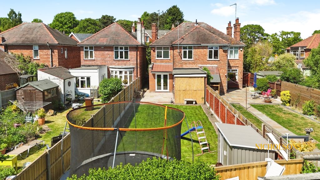 Property photo 2 of 23 4183463