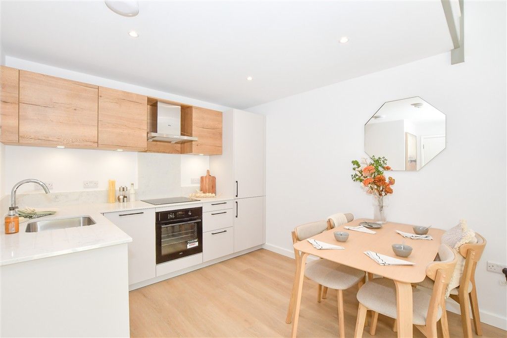 Property photo 3 of 18 Kitchen Dining