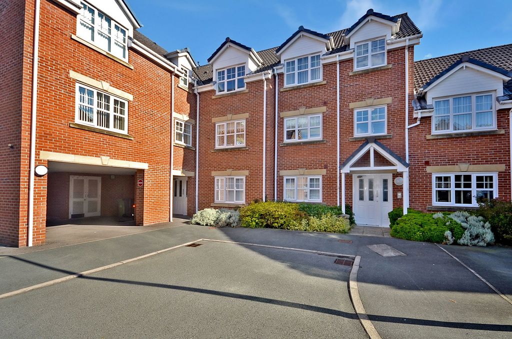 Property photo 1 of 6