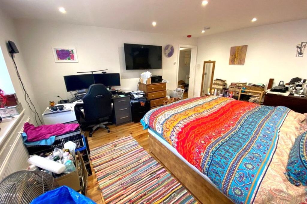 Property photo 2 of 4 Picture No. 03