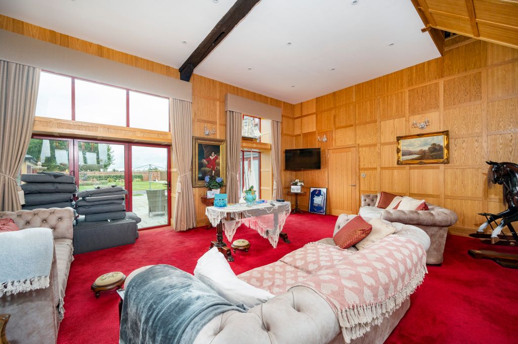 Additional image 5 of 5 bed barn conversion for saleNewton, Sudbury, Suffolk CO10