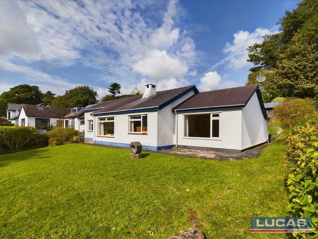 Property photo 3 of 32