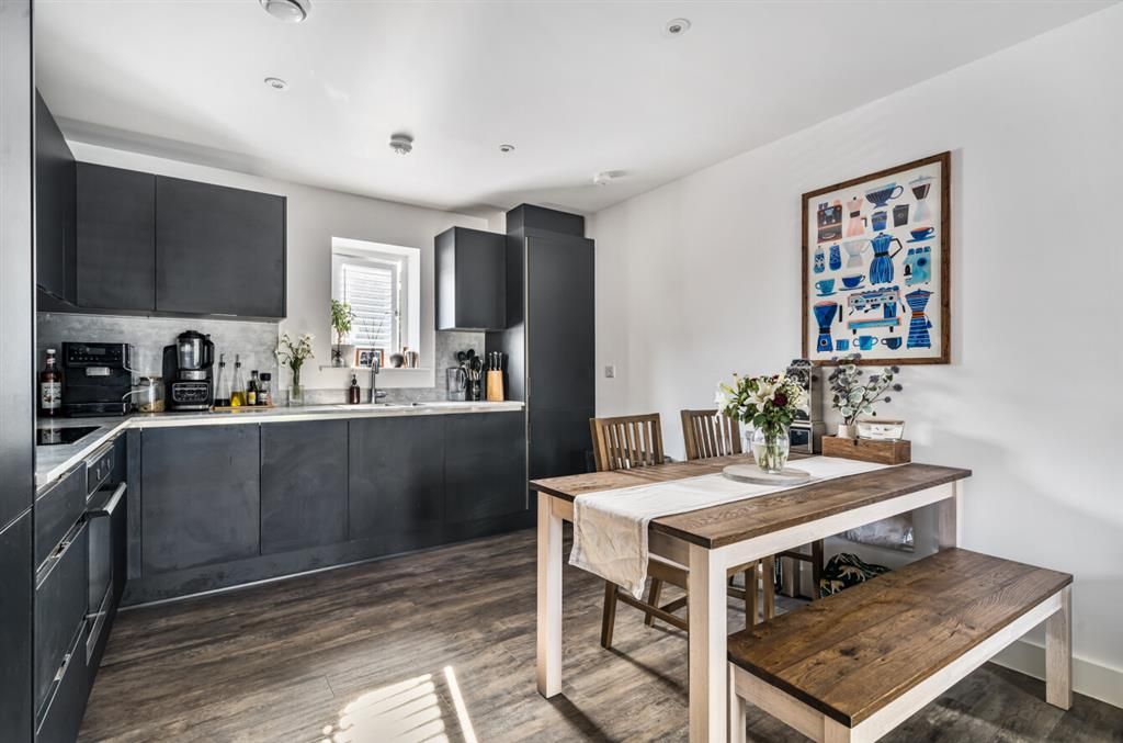 Property photo 2 of 8 Kitchen/Lounge/Diner