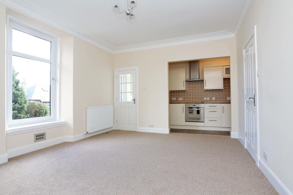 Property photo 3 of 10 Photo 3