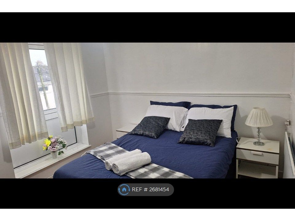 Property photo 1 of 35