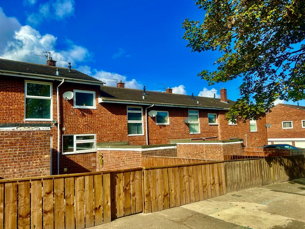 Property photo 1 of 20