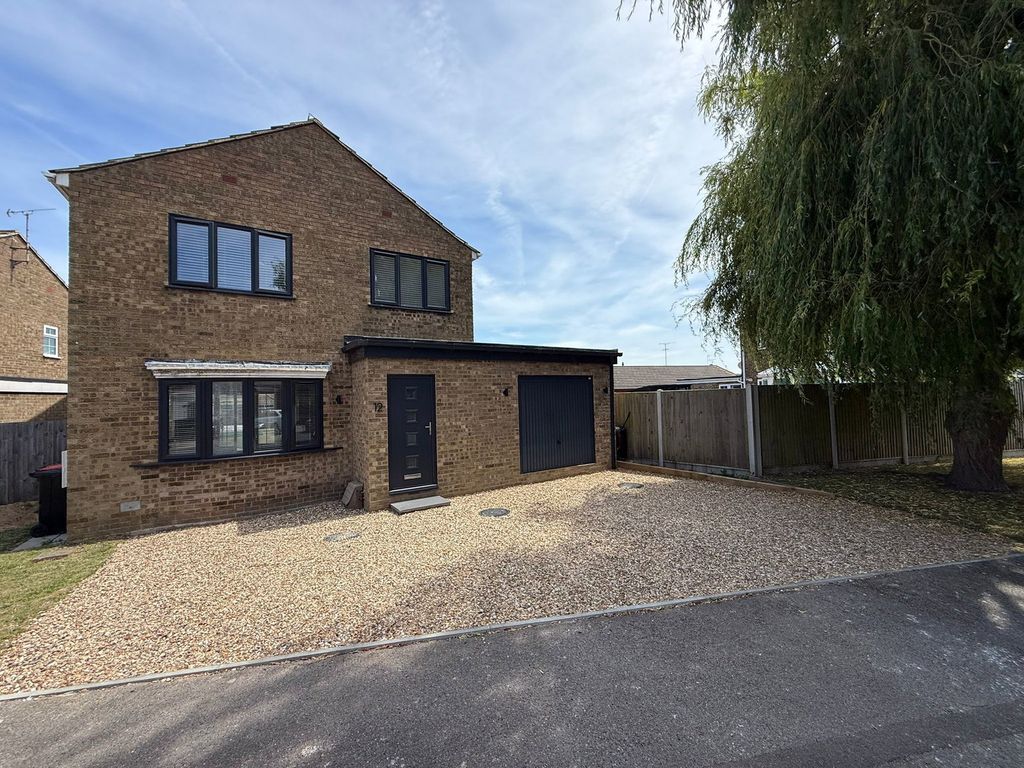 Property photo 1 of 24