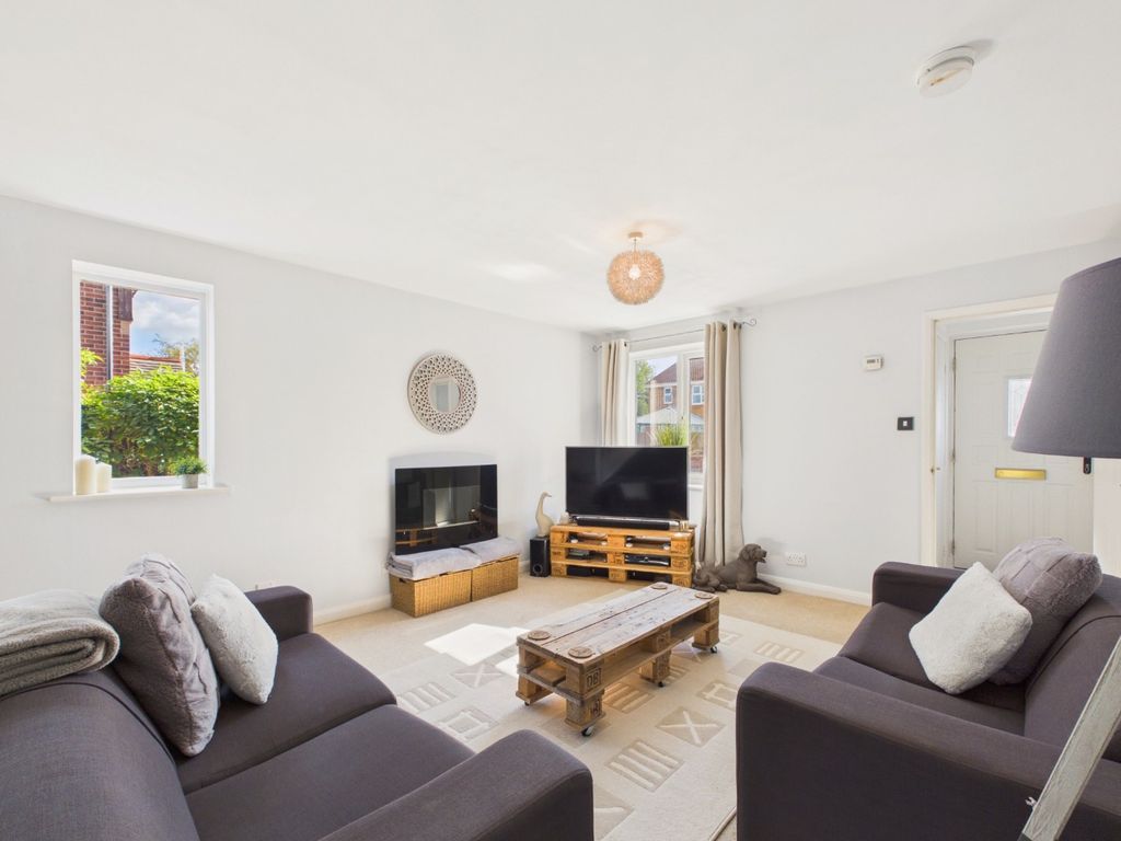 Property photo 2 of 17 5540974