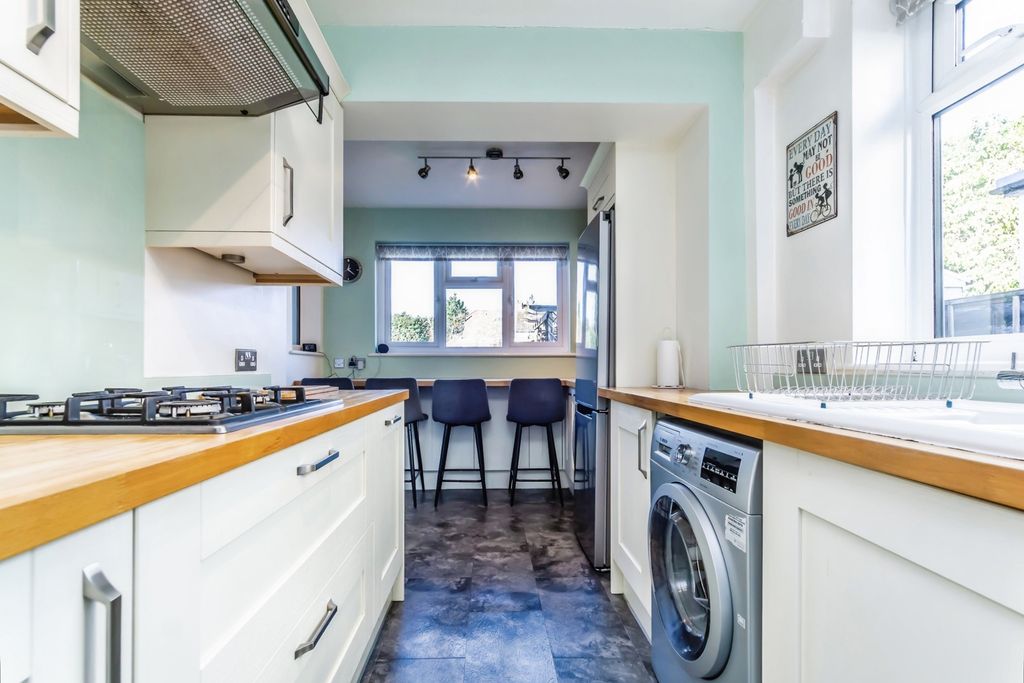 Property photo 2 of 22 Pbox-Img.Jpg