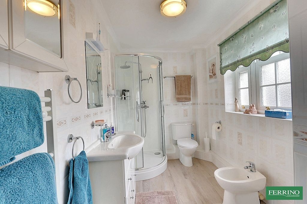 Additional image 14 of 5 bed detached house for sale(5 Bed With Detached Garage), 5 High View, Chepstow, Monmouthshire. NP16