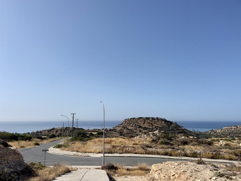 Property photo 2 of 2