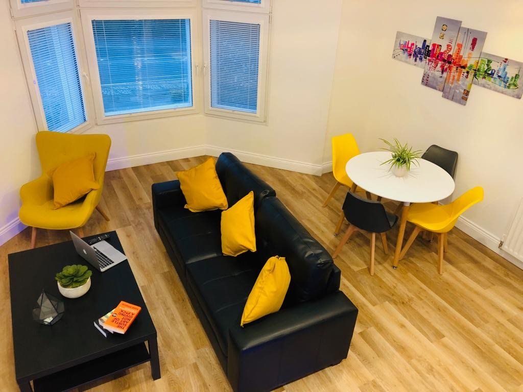 Property photo 2 of 19 Flats B, E, H Open Plan Kitchen Living 1 (1)