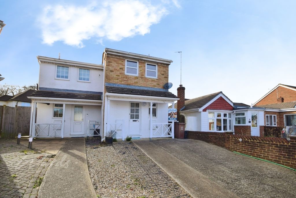 Property photo 1 of 10 Savage Front