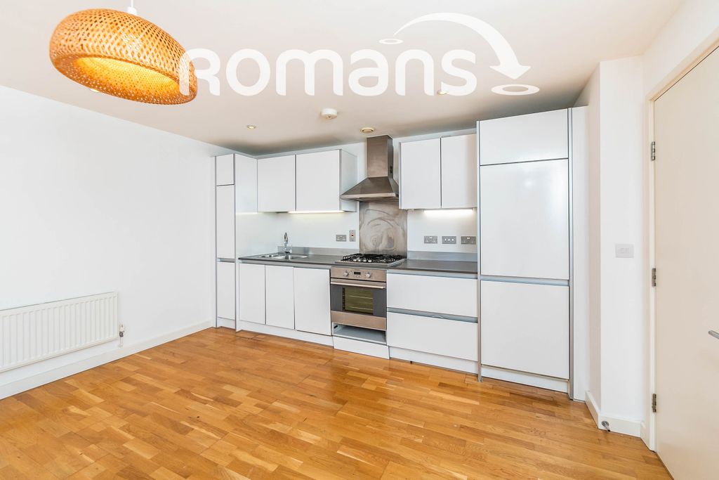 Property photo 3 of 11 Ac4A9903-2