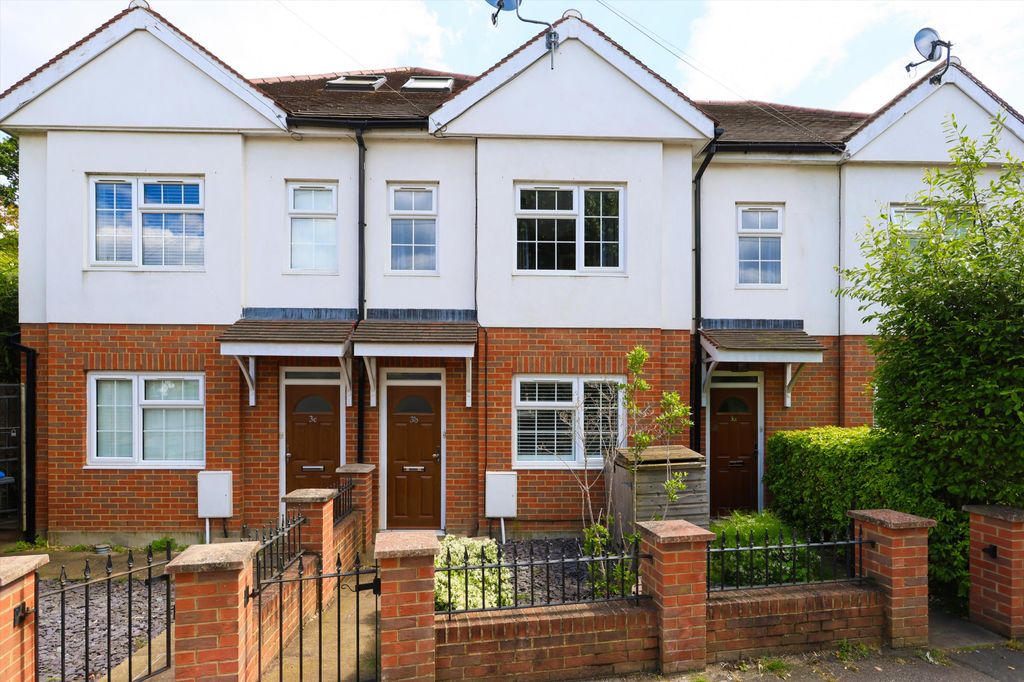 Property photo 1 of 11 Image