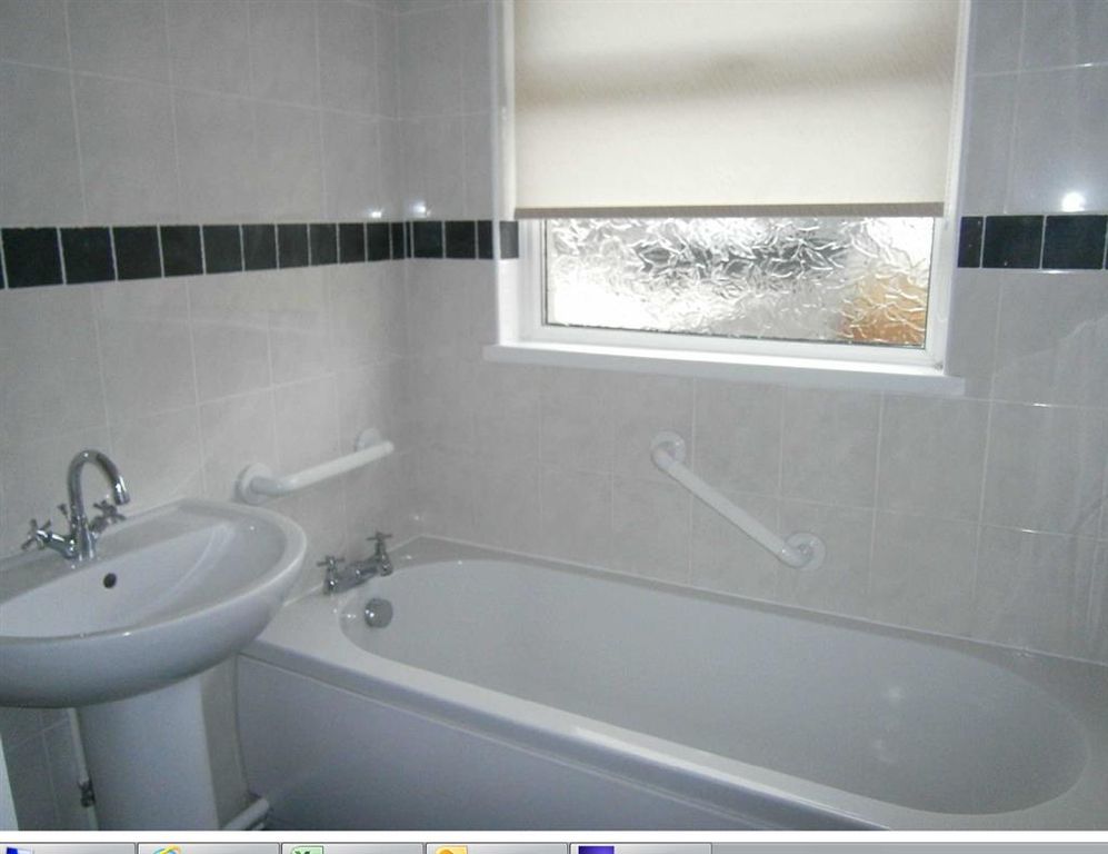 Property photo 3 of 5 Bathroom