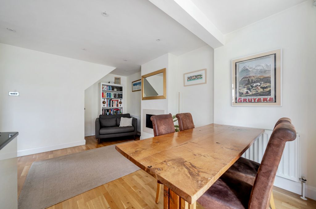 Property photo 3 of 20 1468093-7-6A1989F...