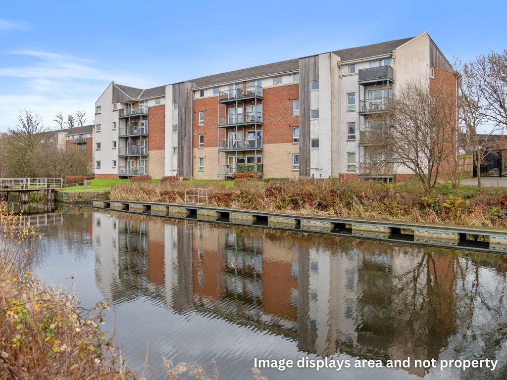 Property photo 2 of 16 4790102