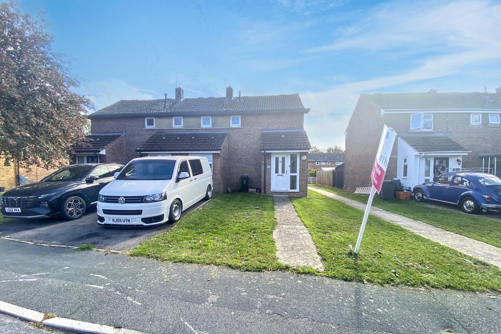 Property photo 1 of 16 106 Thorney Park, Wroughton, Swindon, Wiltshire, Sn4 0Qt