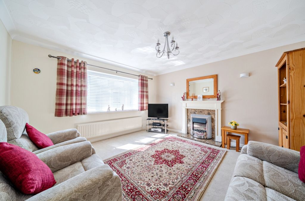 Property photo 3 of 24 1439270-13-69Dd64977A0A9