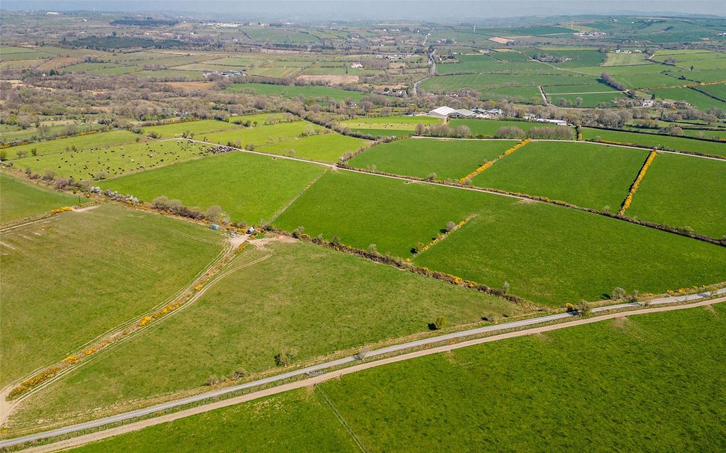 Property photo 1 of 11 Aerial