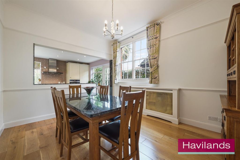 Additional image 11 of 5 bed detached house for saleWellington Road, Enfield EN1
