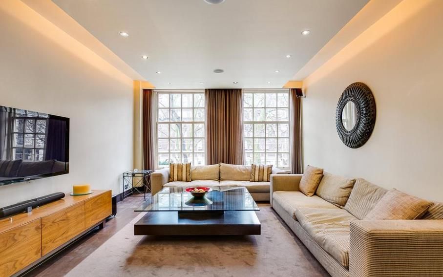 Property photo 2 of 7 4 - 19 Hyde Park Square 7 21.10.Png