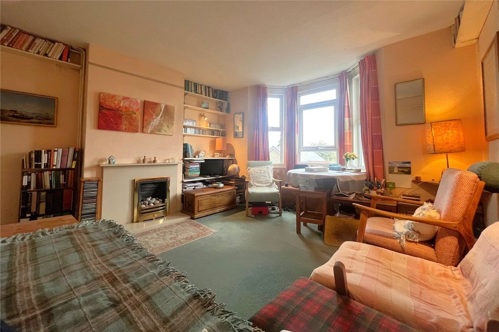 Property photo 2 of 7 Picture No. 06