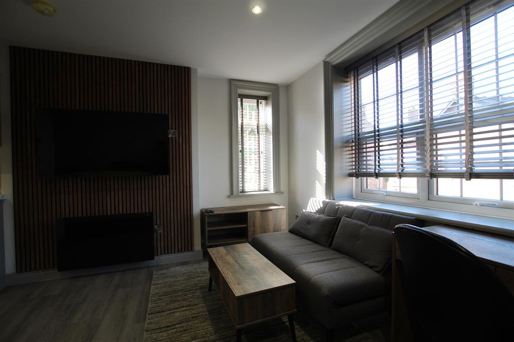 Property photo 3 of 5 Img_1667.Jpg