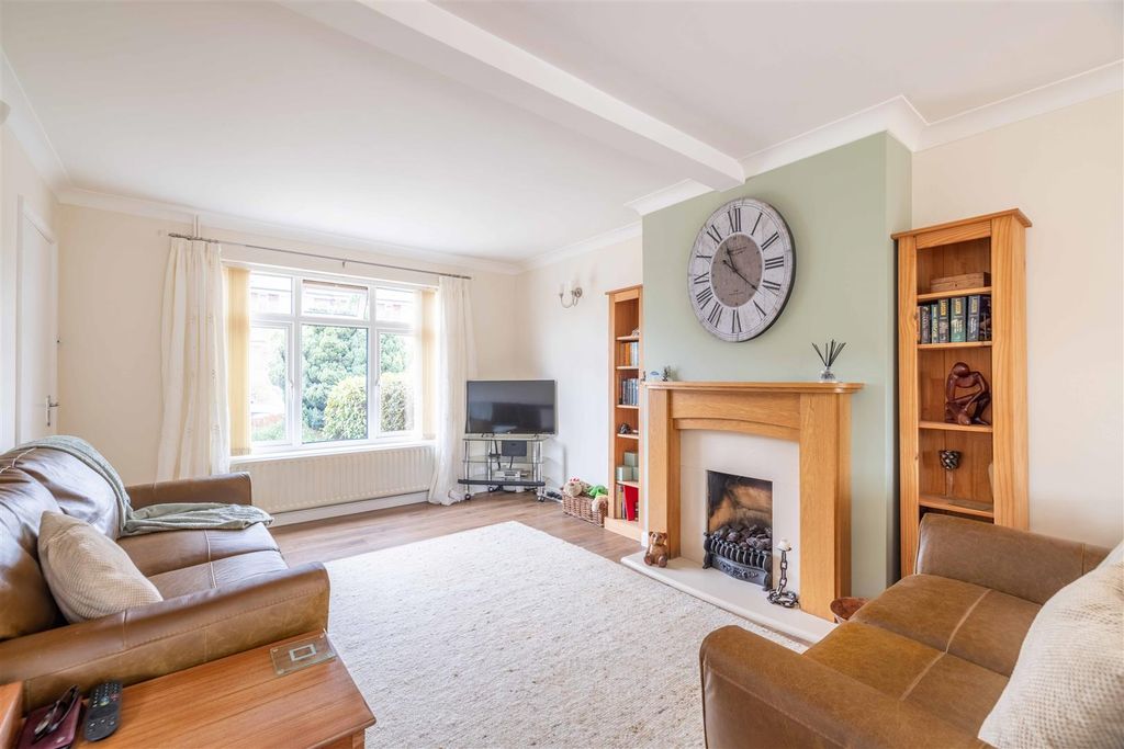 Property photo 2 of 18 Rp22 (15 Of 20).Jpg