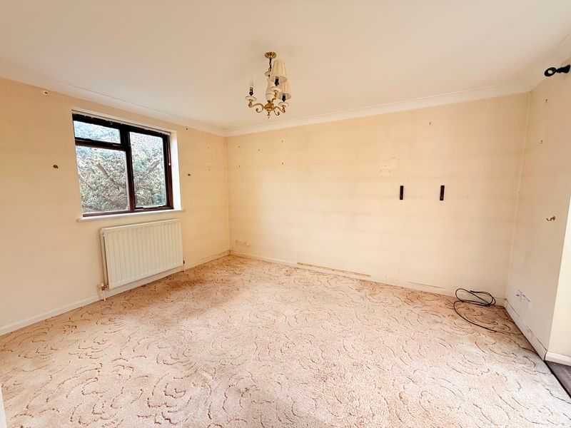 Property photo 3 of 11 Photo 3