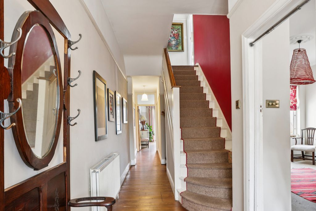 Property photo 3 of 28 Hallway