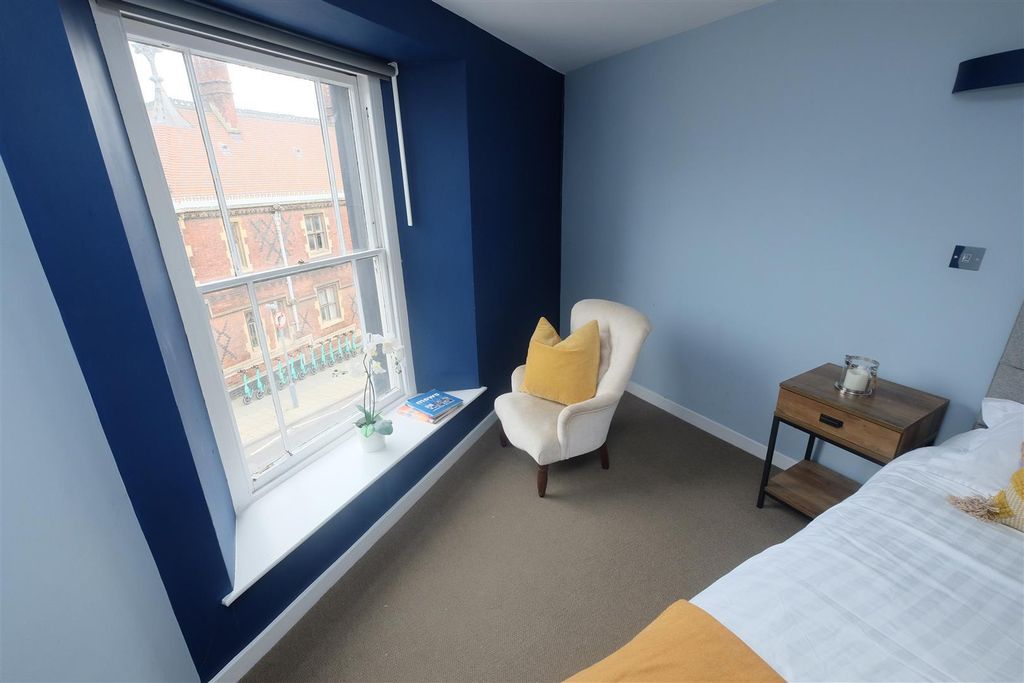 Property photo 2 of 6 Bedroom Window.Jpg