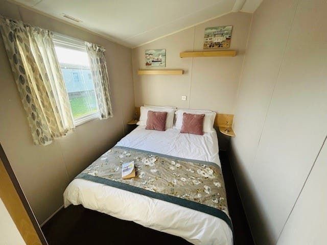 Property photo 1 of 6 Car0023802 - Static Caravan