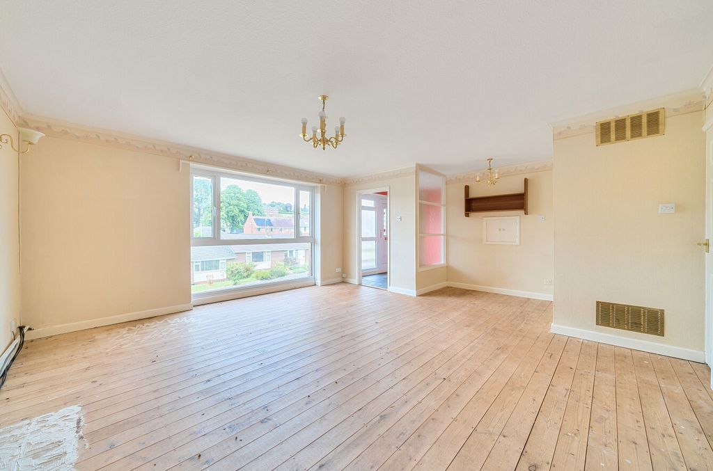 Property photo 2 of 16 1304198-5-683F3d7...