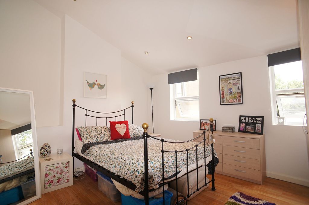 Property photo 1 of 6 Bedroom 1