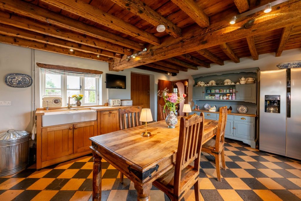 Additional image 7 of 7 bed property for saleWhite Cross Lane, Tilney All Saints, King's Lynn PE34