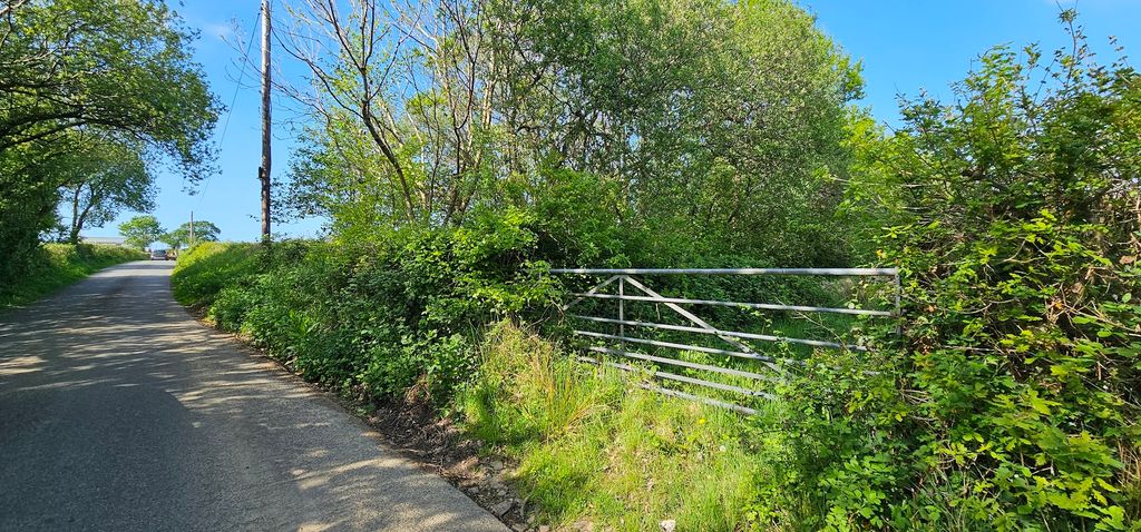 Property photo 1 of 11