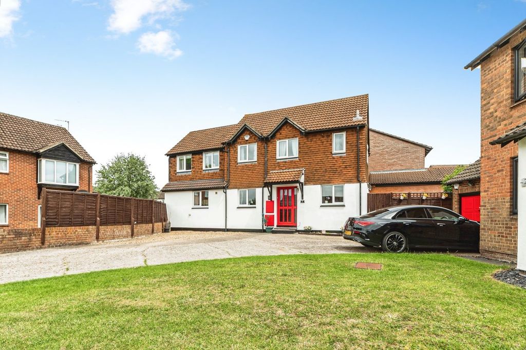 Property photo 1 of 19