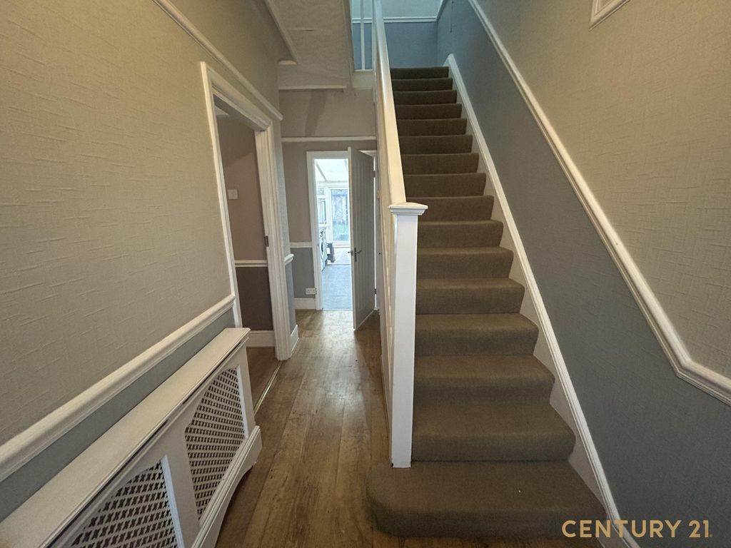 Property photo 2 of 69