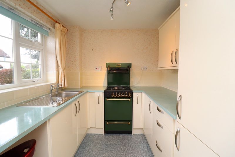 Property photo 2 of 8 Photo 1