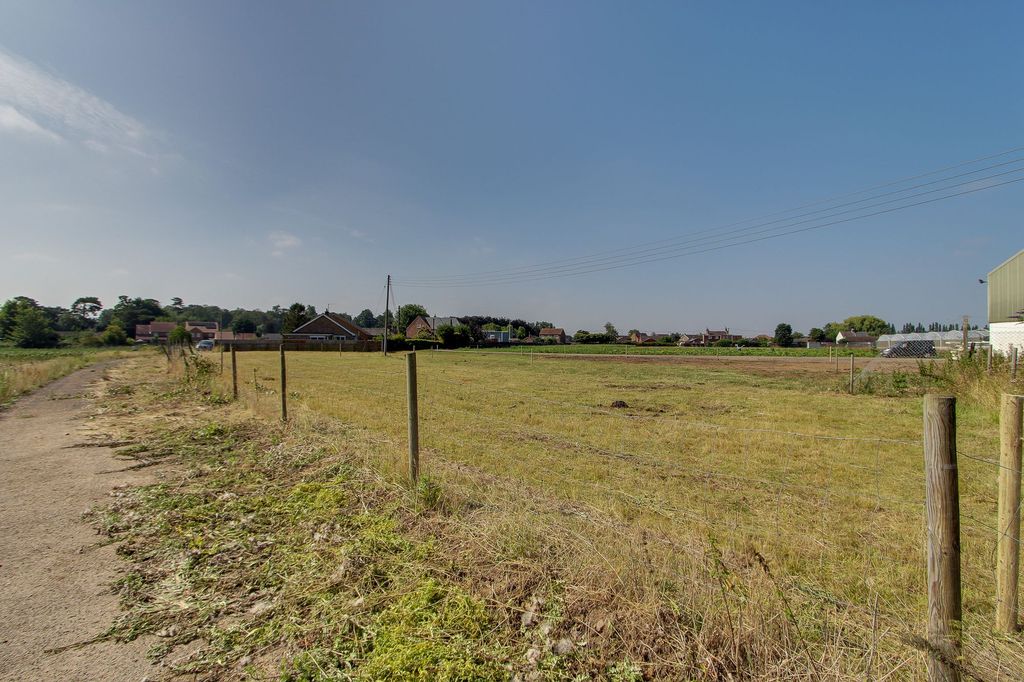 Property photo 1 of 4