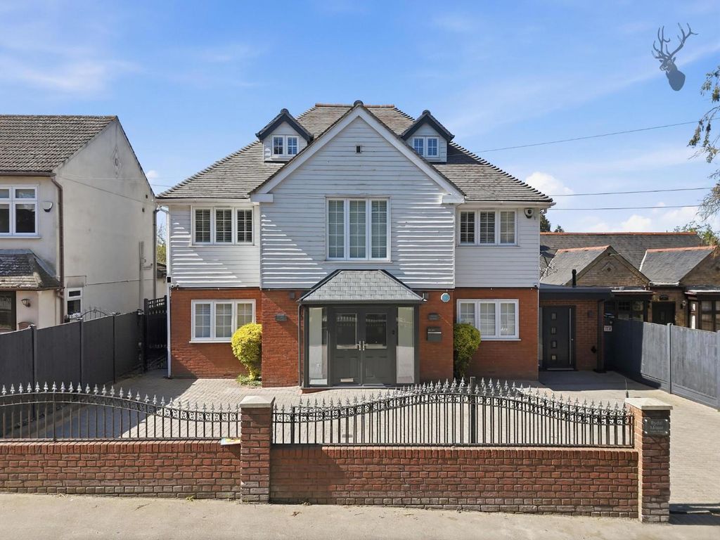 Property photo 1 of 38