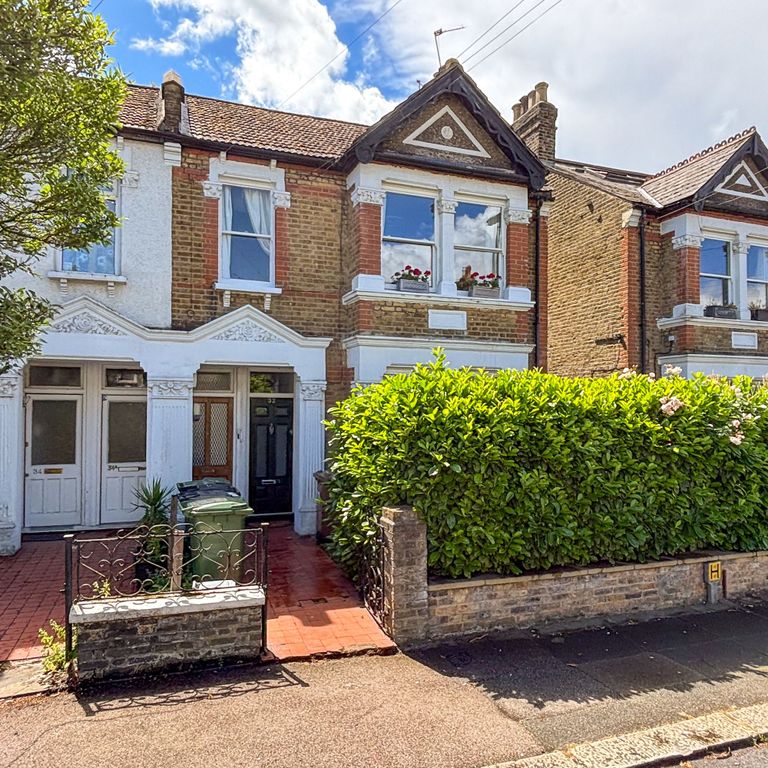 Property photo 1 of 17