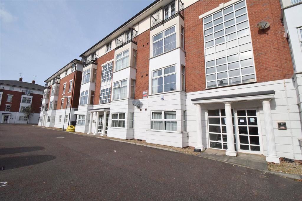 Property photo 1 of 10 Building Exterior
