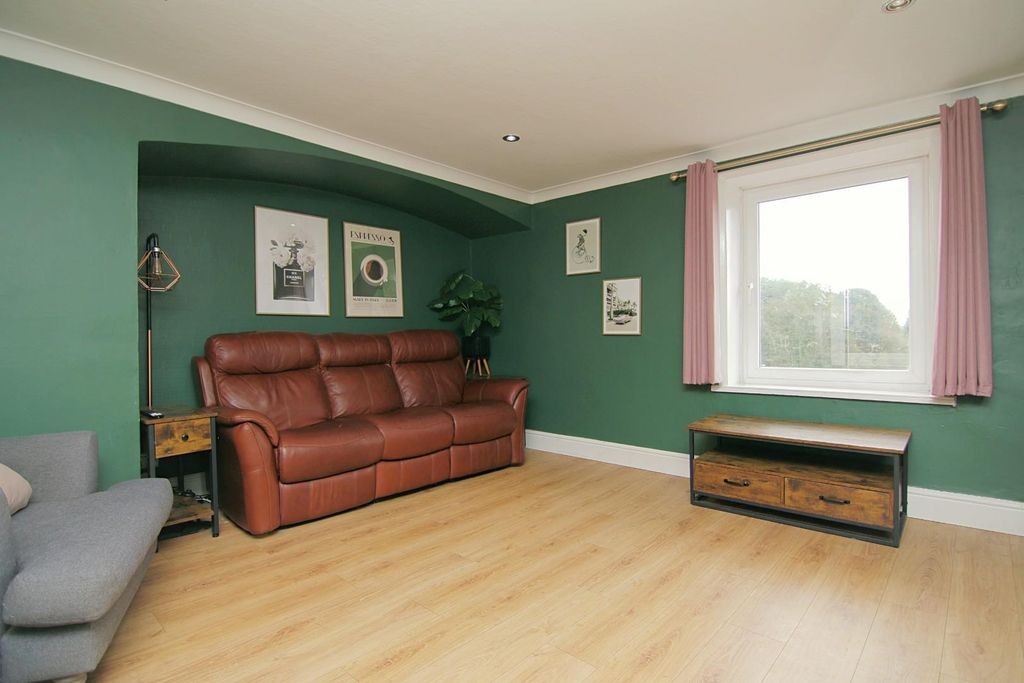 Property photo 3 of 24 Living Room